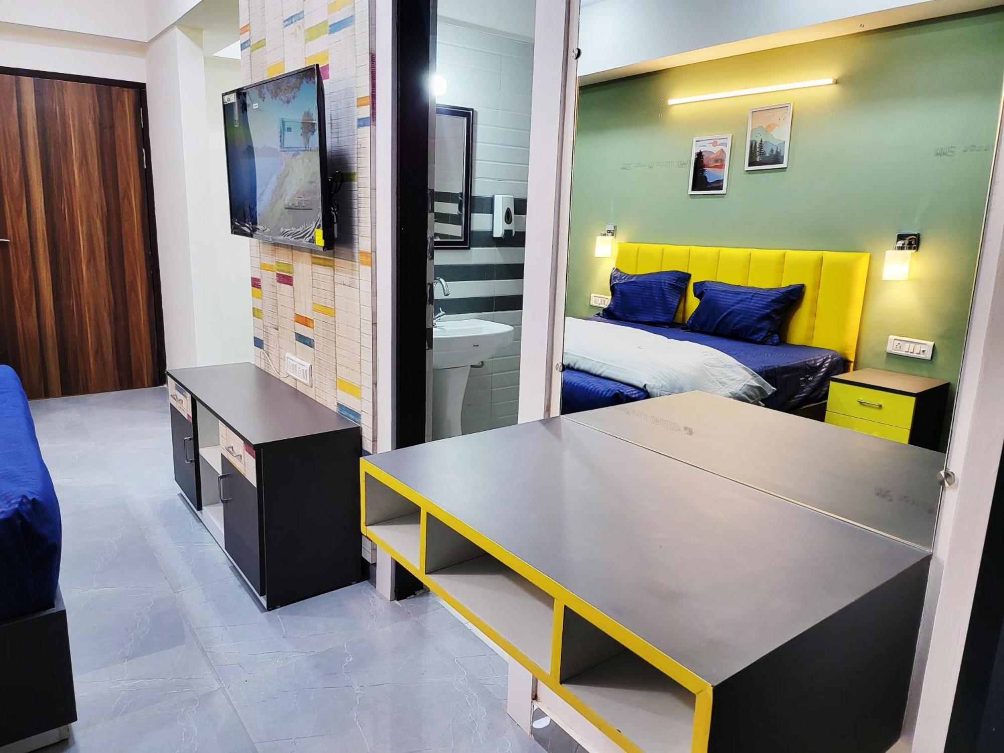 Studios By La Sentido Ghaziabad Εξωτερικό φωτογραφία